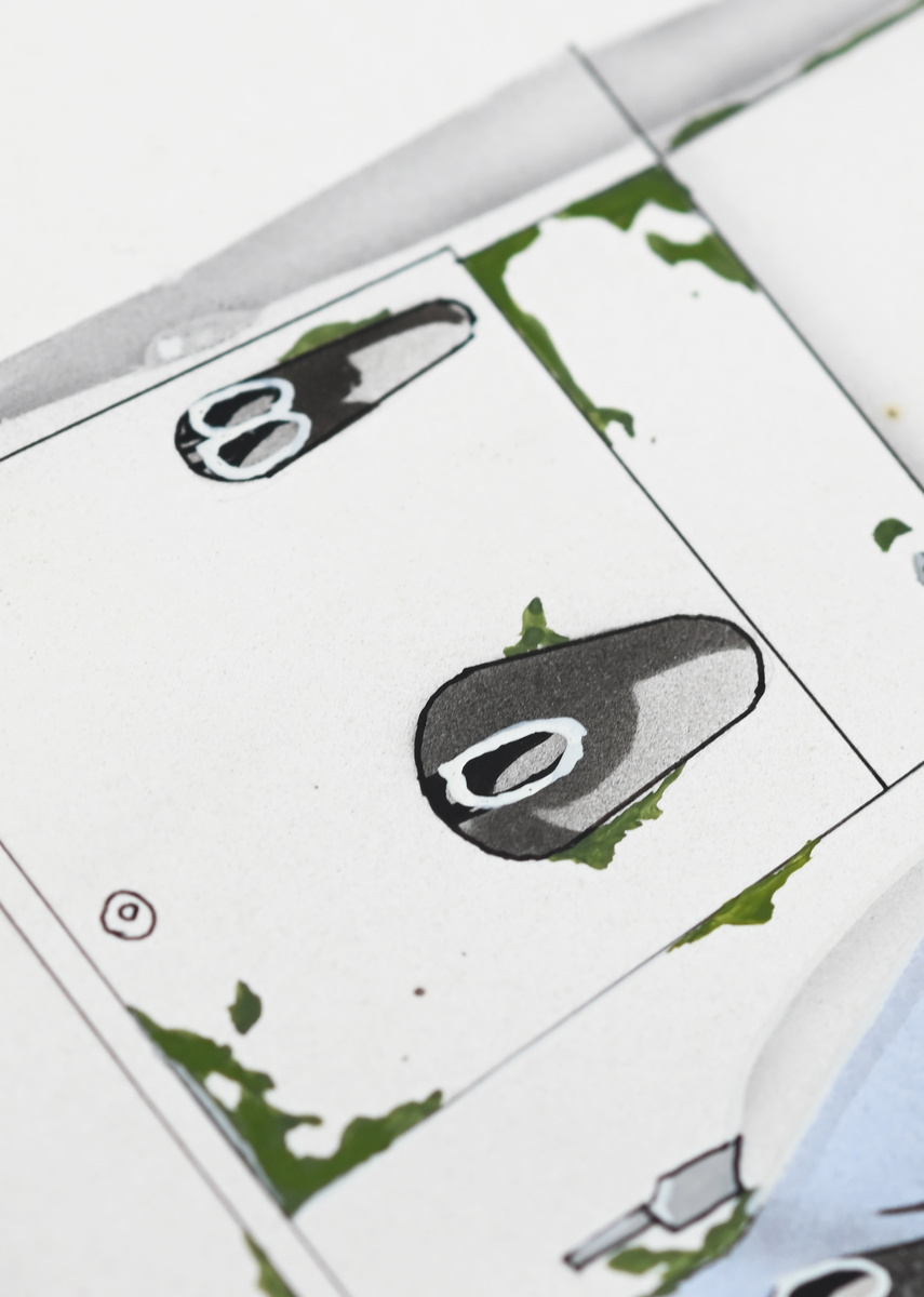 мелованная бумага 297*210 мм, тушь, рейсфедер, рапитограф, аэрограф
