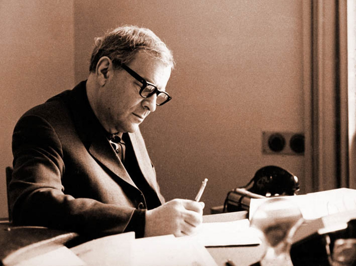 Л. А. Арцимович