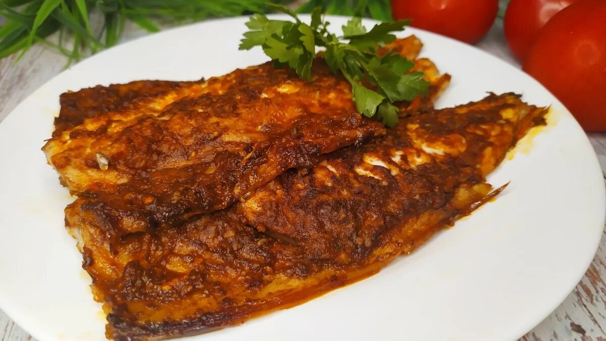 Скумбрия запечённая с паприкой и чесноком. Фото автора.