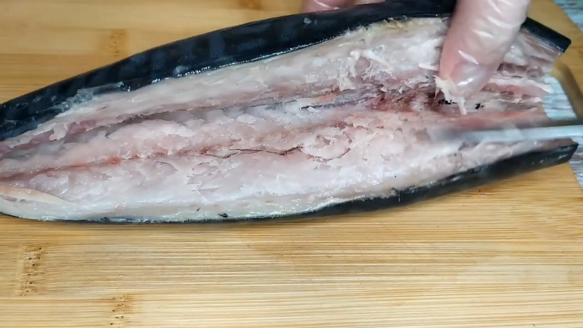 Скумбрия запечённая с паприкой и чесноком в духовке. Фото автора.