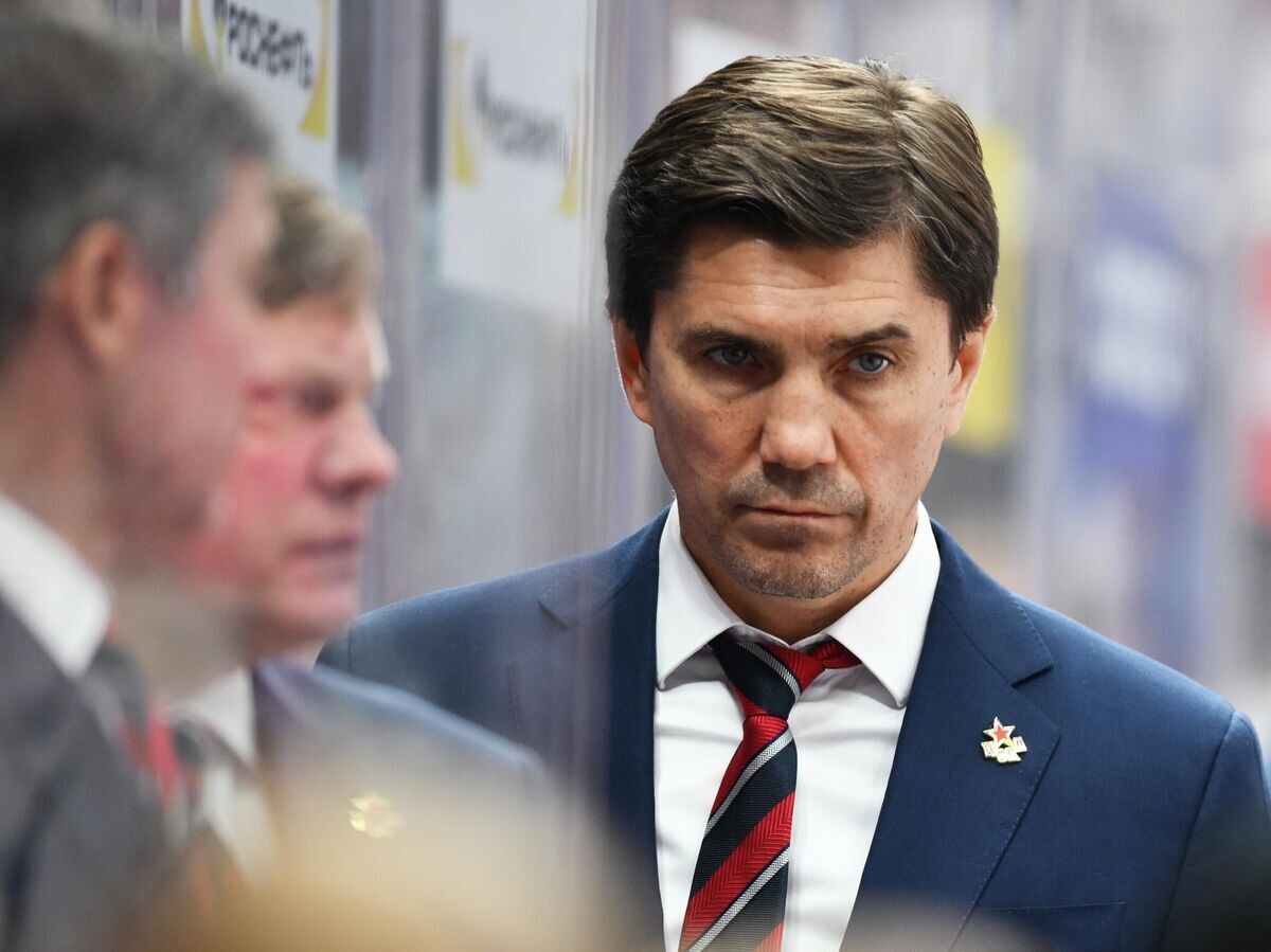    Главный тренер ПХК ЦСКА Игорь Никитин© РИА Новости / Владимир Астапкович