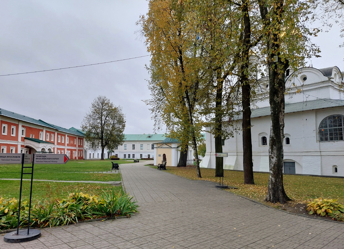 Территория Ярославского музея-заповедника 