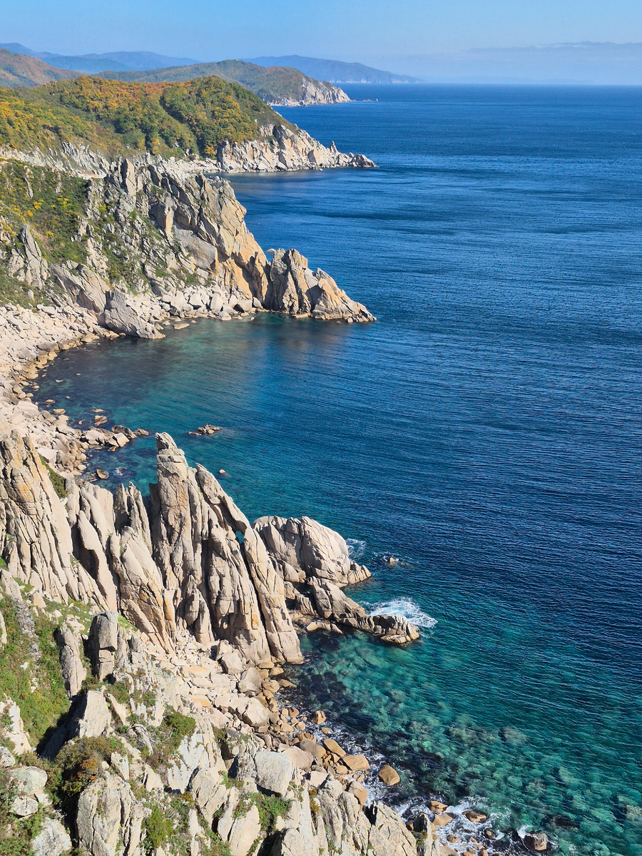 Типичная береговая линия юго-восточного Приморья