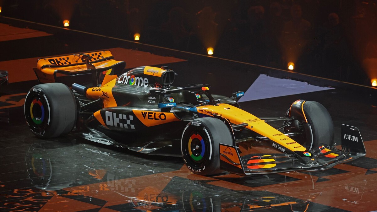 McLaren MCL39