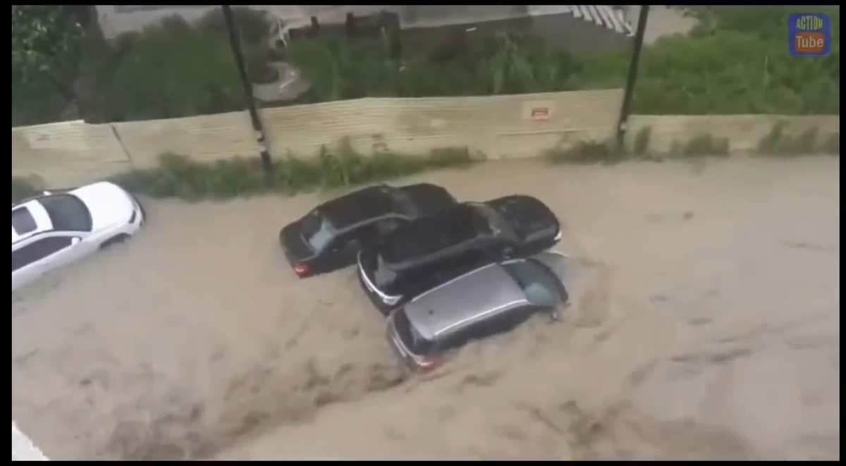 Самое опсное это иметь железного коня и не удачно его оставить.