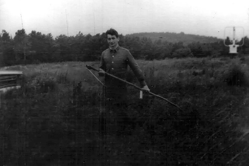 Фото 1970-х гг, опубликованное Владимиром Вакарем в группе служивших здесь в Одноклассниках.