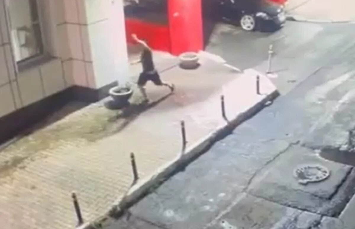    Наркокурьер, работавший на ОПГ, пойдёт под суд в Хабаровске