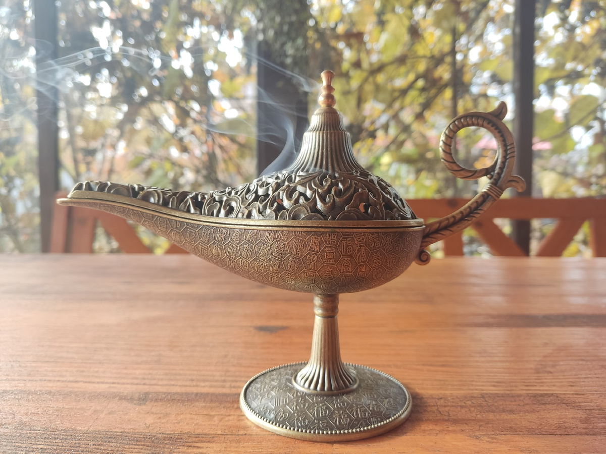 Подставка для спиралей а ля "волшебная лампа Аладдина"