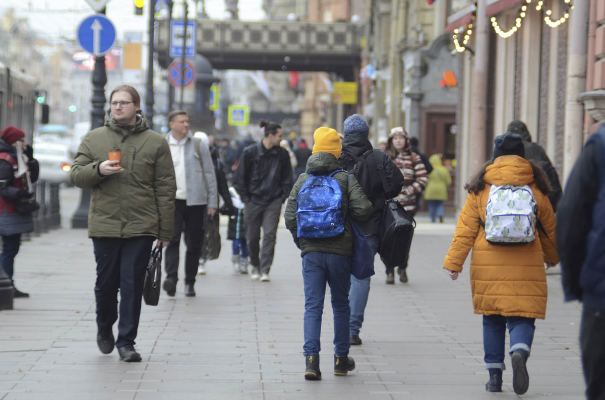 Для этого ребенку нужно трудоустроиться.  Фото: Фото: ФедералПресс / Татьяна Буторина