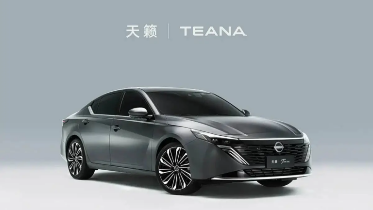 Обновлённый Nissan Teana. Фото: Dongfeng Nissan