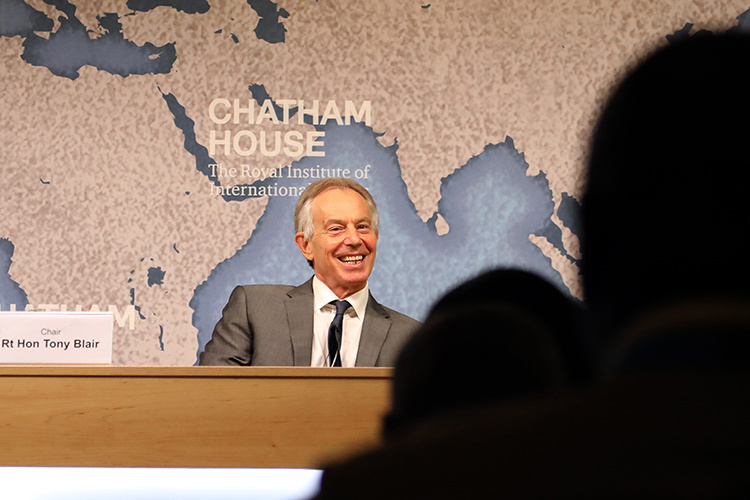    «Блэр в мировом пространстве остается как человек, который установил мир в Северной Ирландии и является одним из главных провокаторов последних десятилетий».   
Фото: © Dominic Dudley / ZUMAPRESS.com / www.globallookpress.com