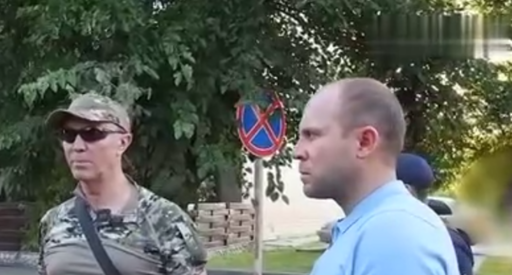 Владимира Сальдо всегда на передовой. Скрин видео.