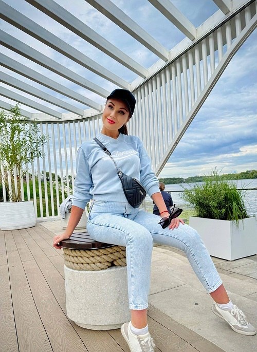 На фото: ведущая прогноза погоды на канале ТВЦ Наталия Зотова