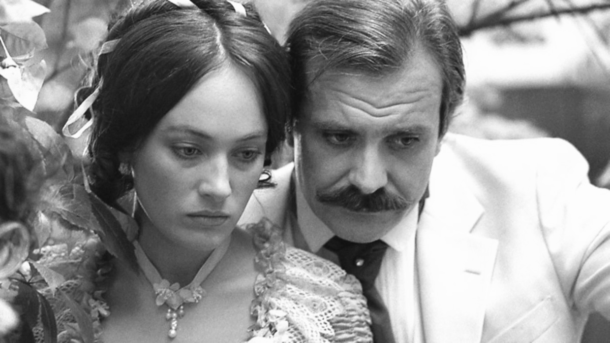 Высокий красавец, эталон мужской красоты, он никогда не вызывал во мне женского трепета, но всегда вызывал живой интерес, эмоцию, заставлял думать. 