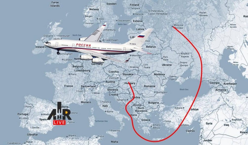    Вариант максимально безопасного маршрута борта №1 от издания AirLive.