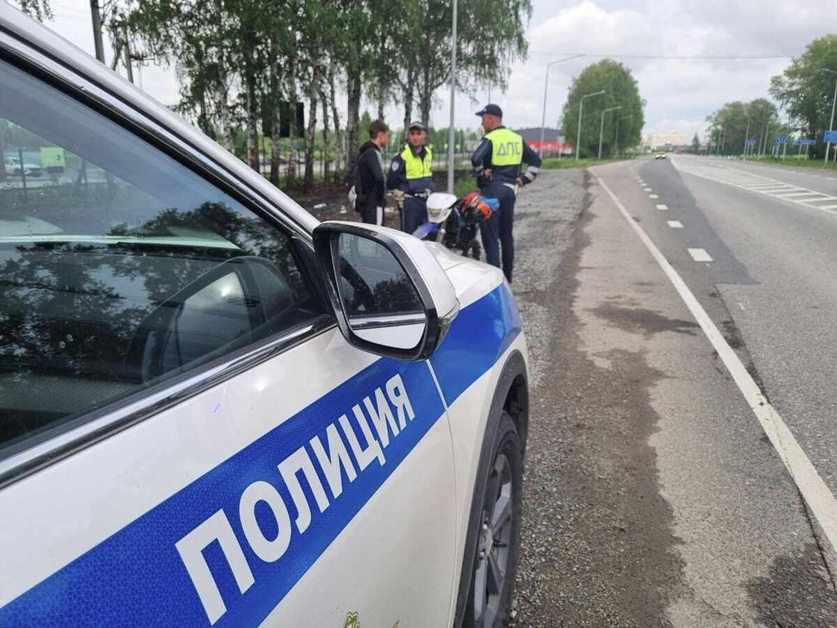    Правительство России поддержало запрет на езду несовершеннолетних на питбайках