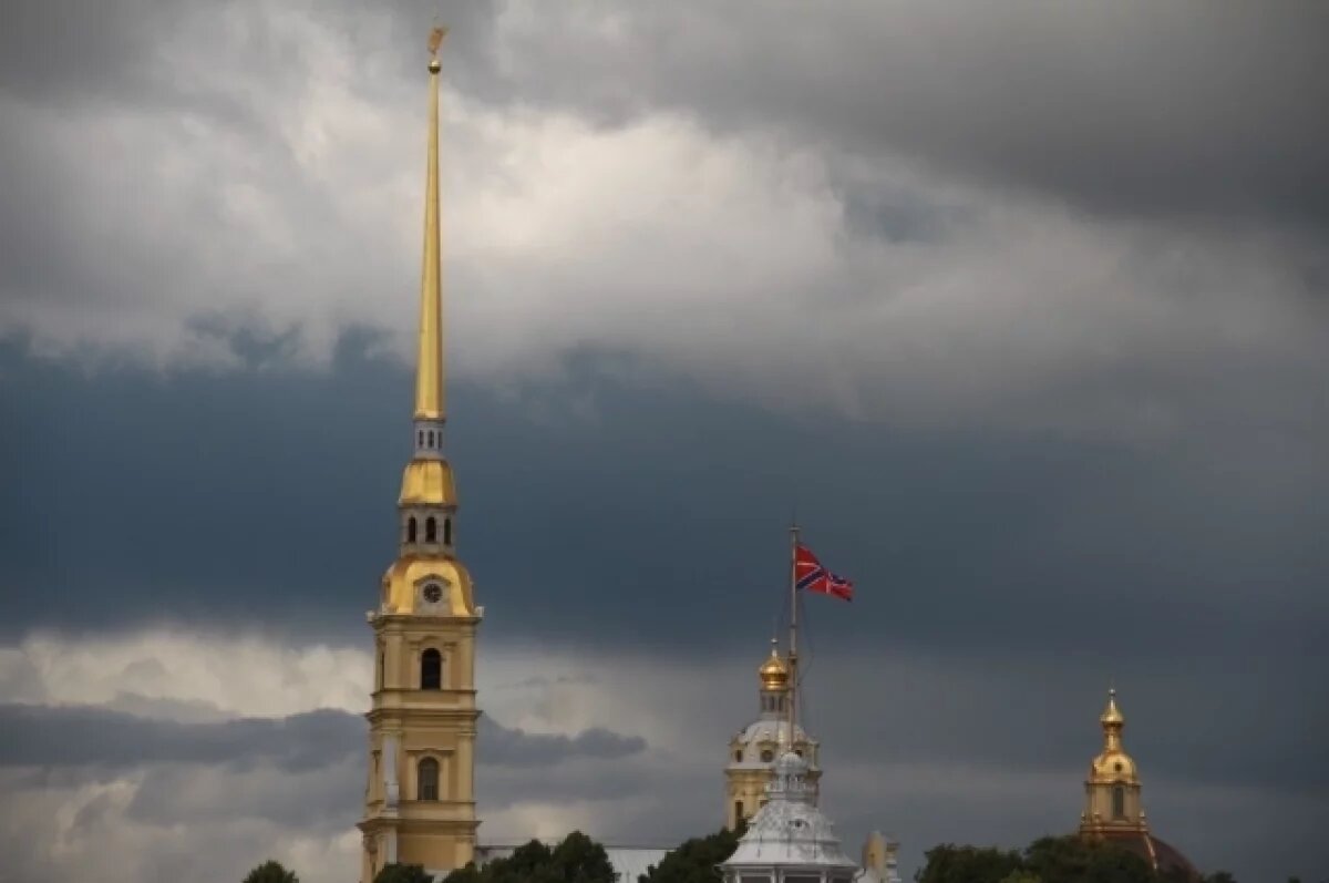    В Петербурге пока без дождей