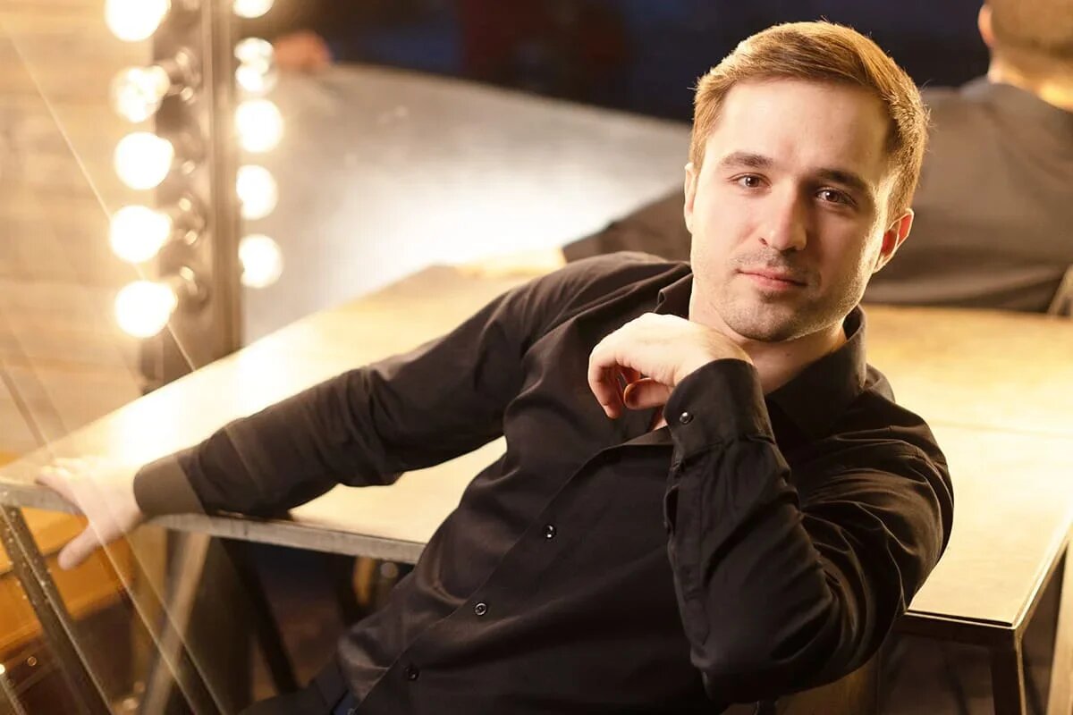    Аскер Бербеков исполнит хиты Стинга на на сцене казино «Бумеранг». Фото предоставлено пресс-службой игорной зоны «Красная Поляна»