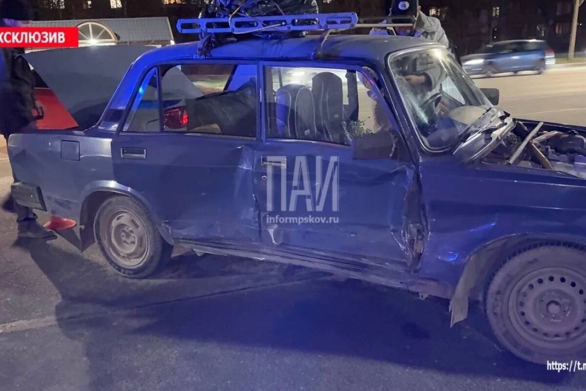    Пенсионерку госпитализировали после ДТП на Рижском проспекте в Пскове