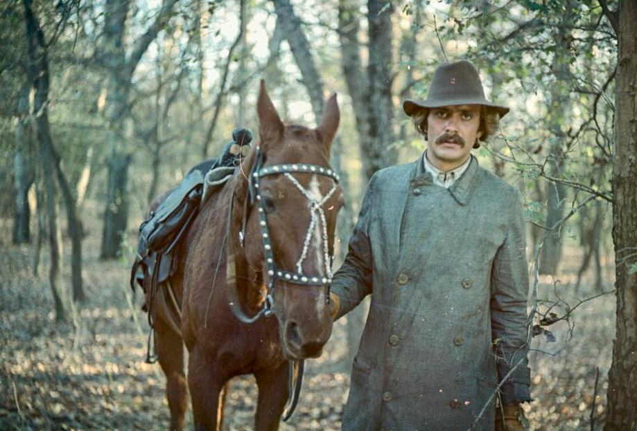 В роли атамана Брылова («Свой среди чужих, чужой среди своих», 1974)