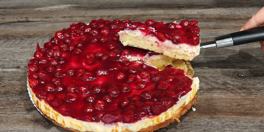 Сметанный пирог с вишней. Вкуснее торта