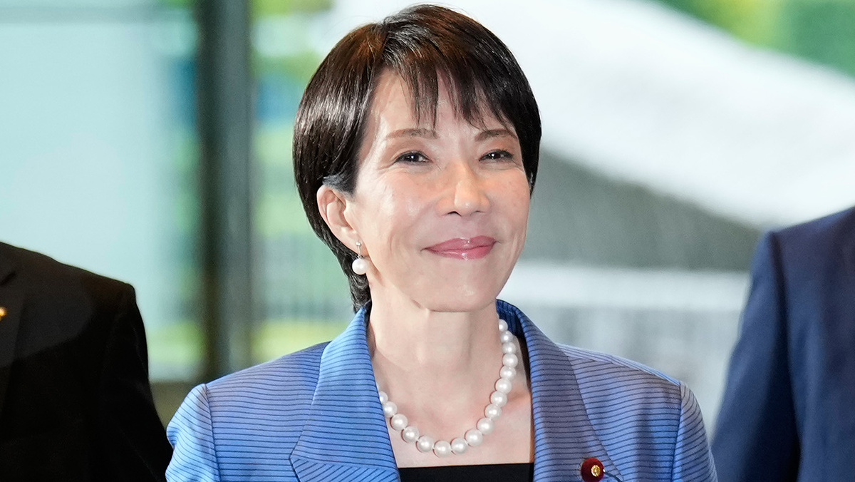   Eugene Hoshiko / AP- Санаэ Такаити