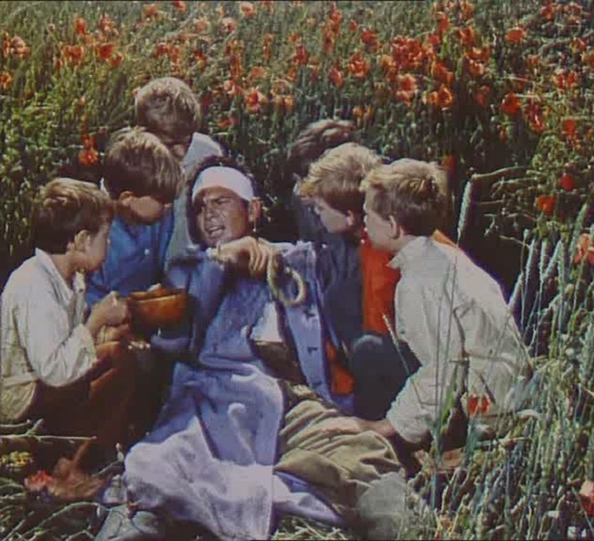 Кадр из фильма «Сказка о Мальчише-Кибальчише» (1964). Кино.Театр.Ру.