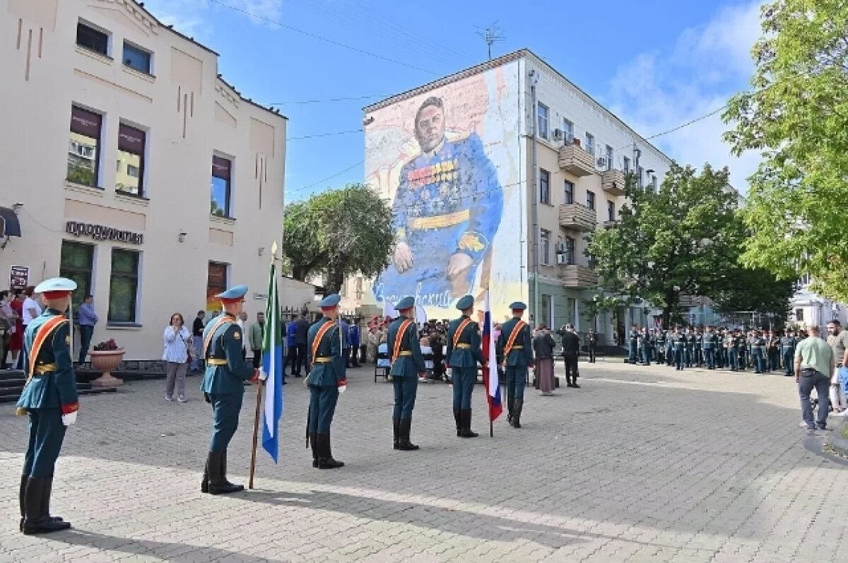    В Хабаровске на фасадах появятся новые патриотические муралы