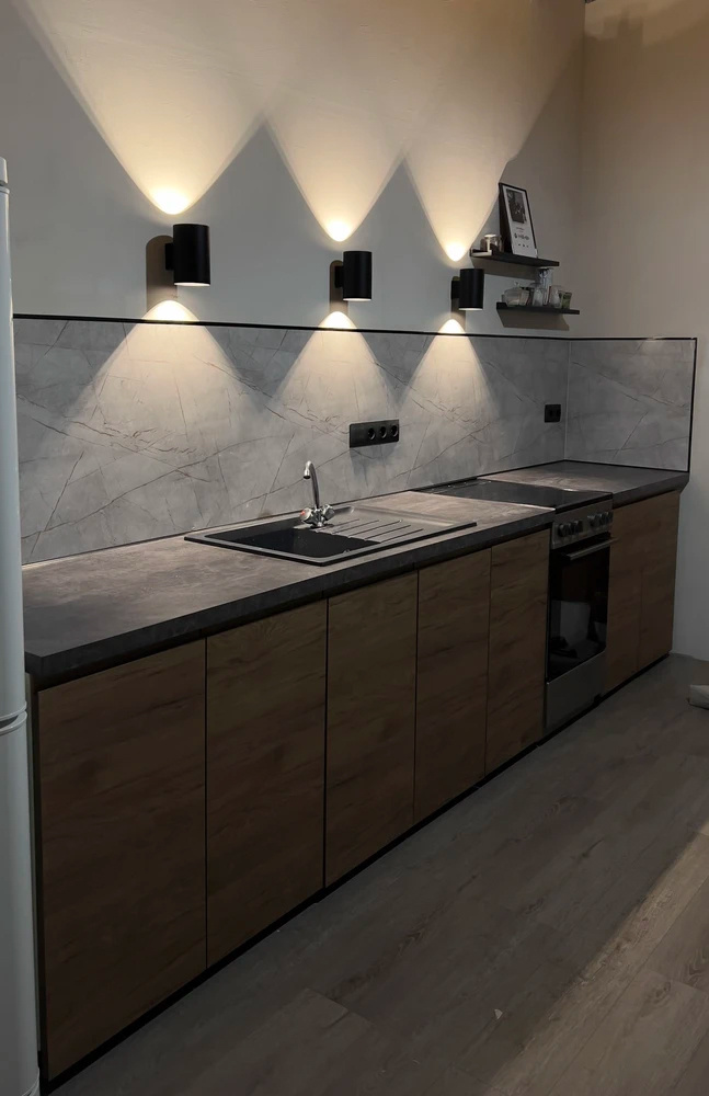 Кухня с панелями Каспий голд (арт. ВБ 332647506 / Озон 1047365648 / Я.Маркет 4535176548)