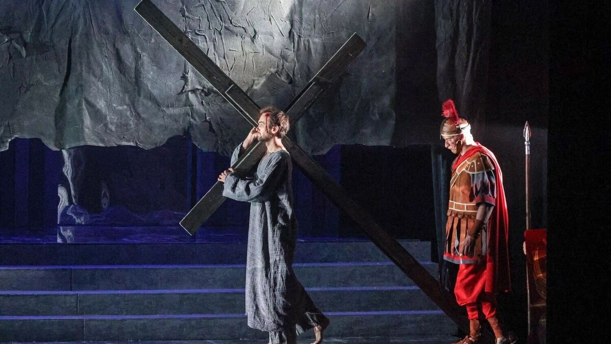     Автор: Антон Вергун Источник: fonar.tv