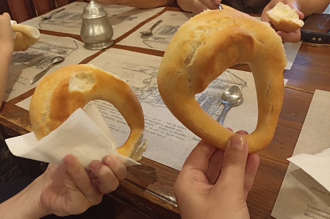    Бюджетные варианты отдыха — это путешествия по России, особенно если выбирать недальние направления