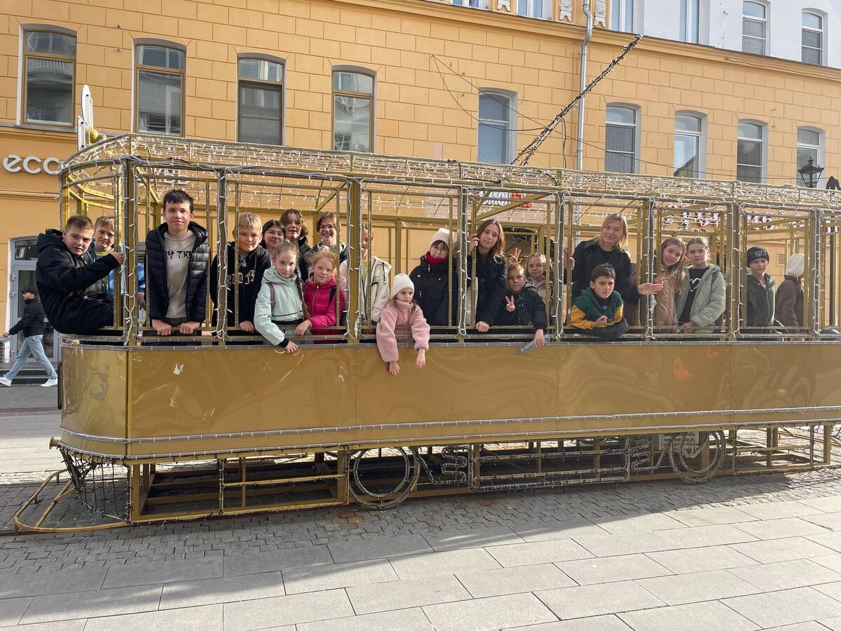 Трамвайчик на Большой Покровской с нашими ребятами