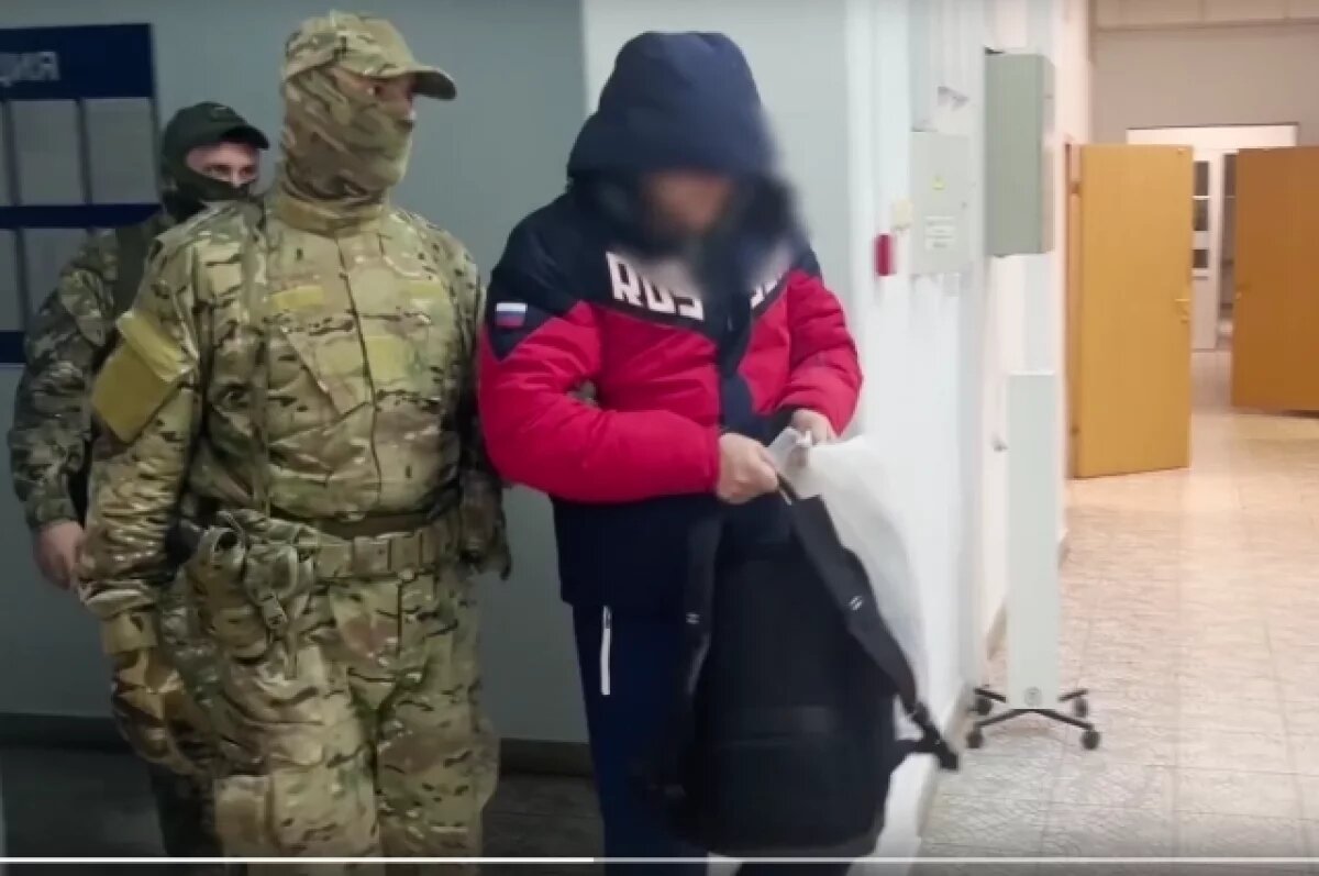    Задержанный экс-зампред правительства Пушкарёв доставлен в Ульяновск