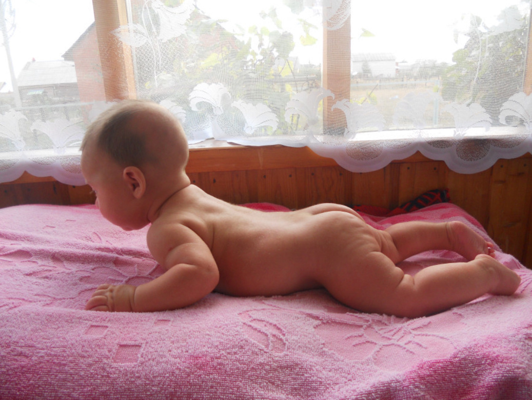 Воздушные ванны на веранде в деревне