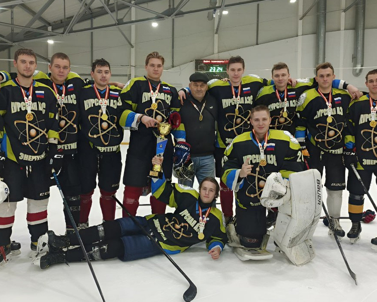     Кубок Курской области по хоккею выиграла команда Курской АЭС
