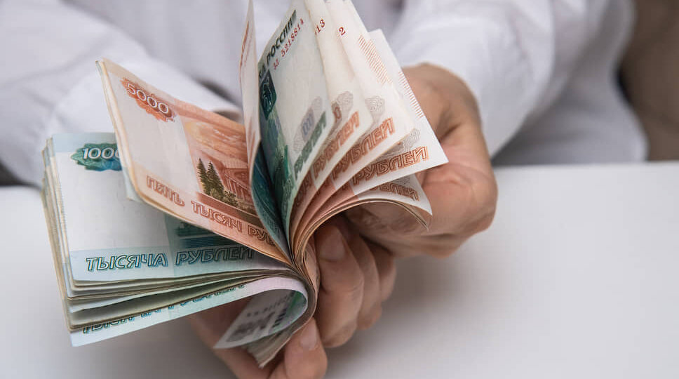 В Тольятти экс-сотрудница мэрии лишилась 2,5 млн рублей, заработанных сомнительным путем