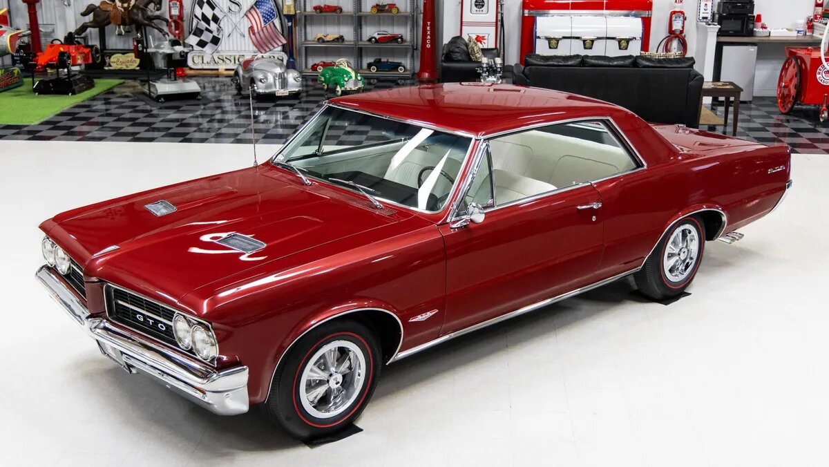 Pontiac GTO 1964 года.