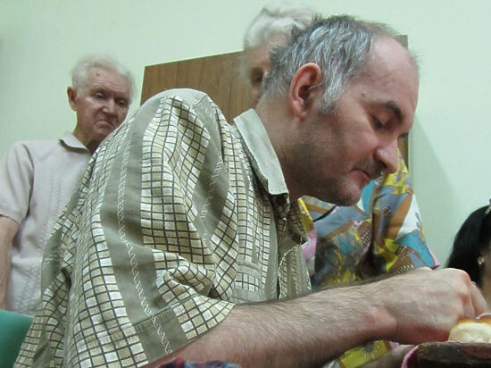 Так Анатлоий Москвин выглядел, когда попал в психбольницу. Фото: Юлия Ландо