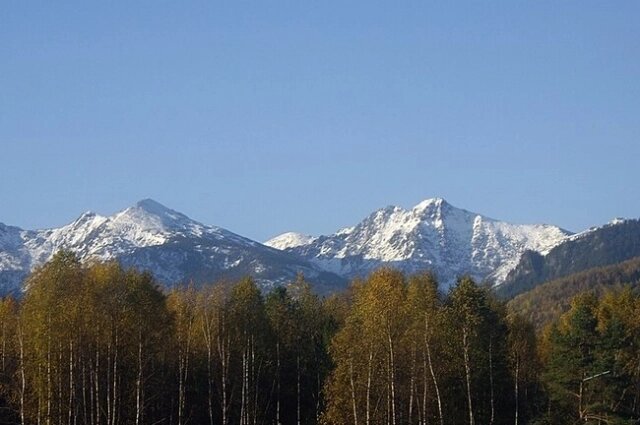    Горы Хамар-Дабан Фото: Википедия