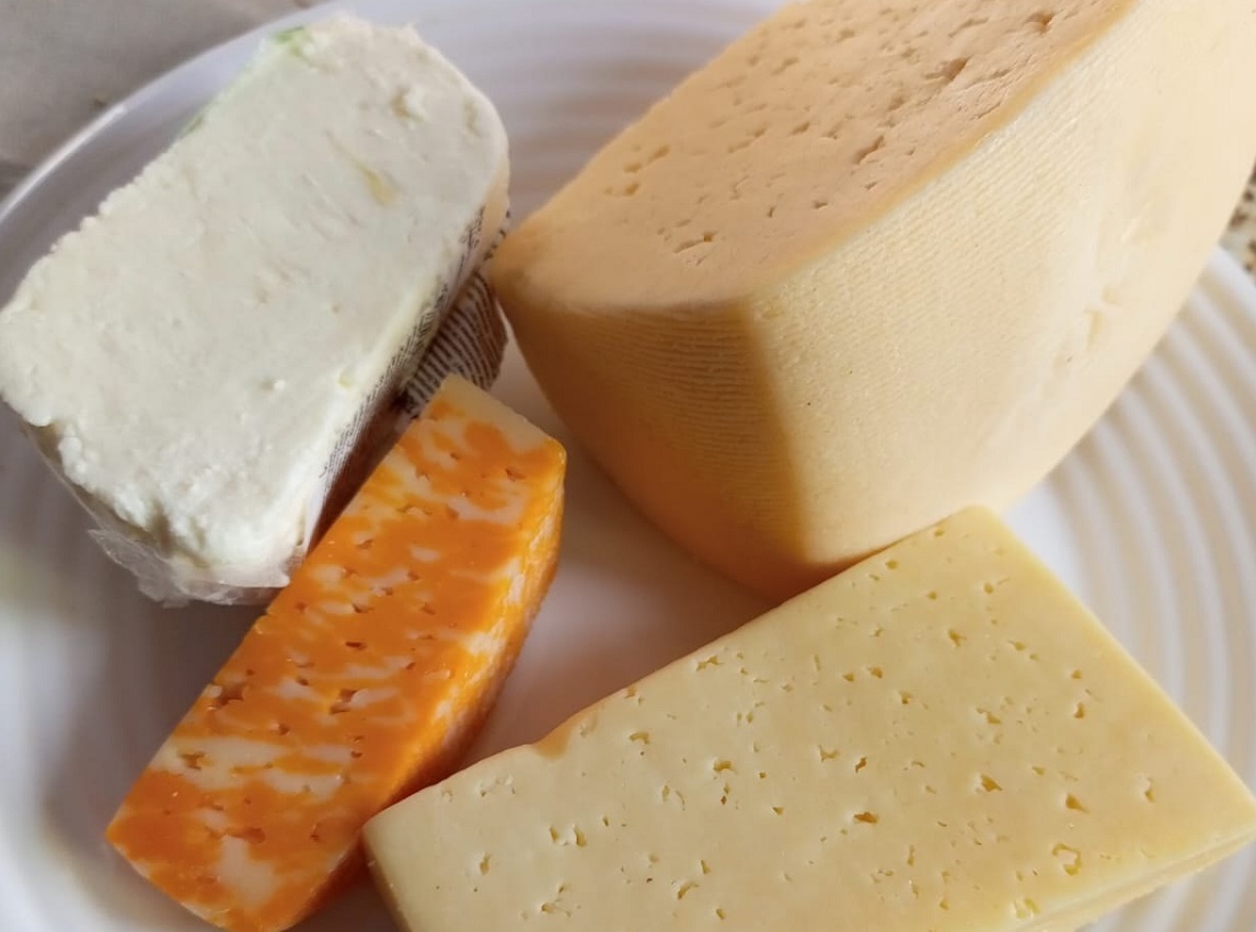    Домашний тыквенный сыр - всего из 5 ингредиентов: воздушный и нежный, как облако, а на вкус, как адыгейский