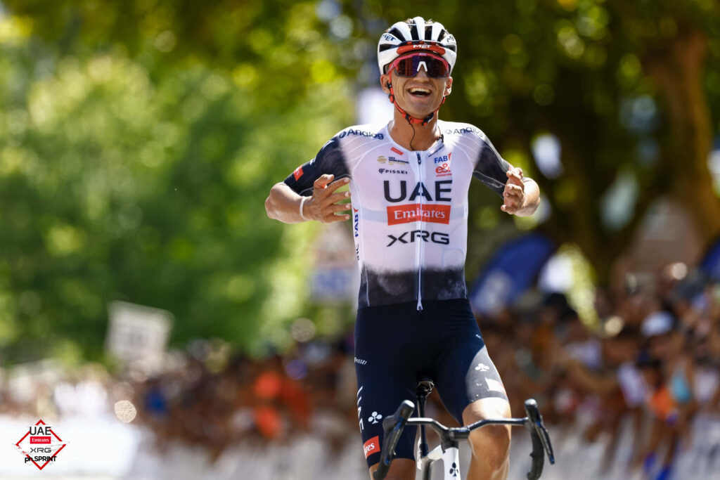    Circuito de Getxo 2025 - 80th Edition - Bilbao - Getxo 172,2 km - 03/08/2025 - Isaac Del Toro (MEX - UAE Team Emirates - XRG) - photo Luis Angel Gomez/SprintCyclingAgency©2025