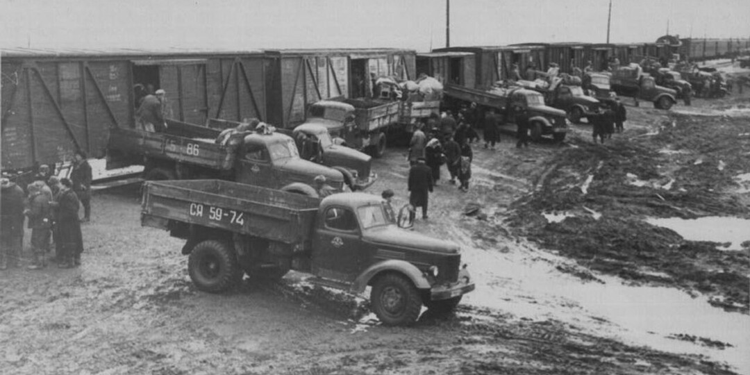 Зачем после войны семьи бандеровцев в Сибирь выселяли?