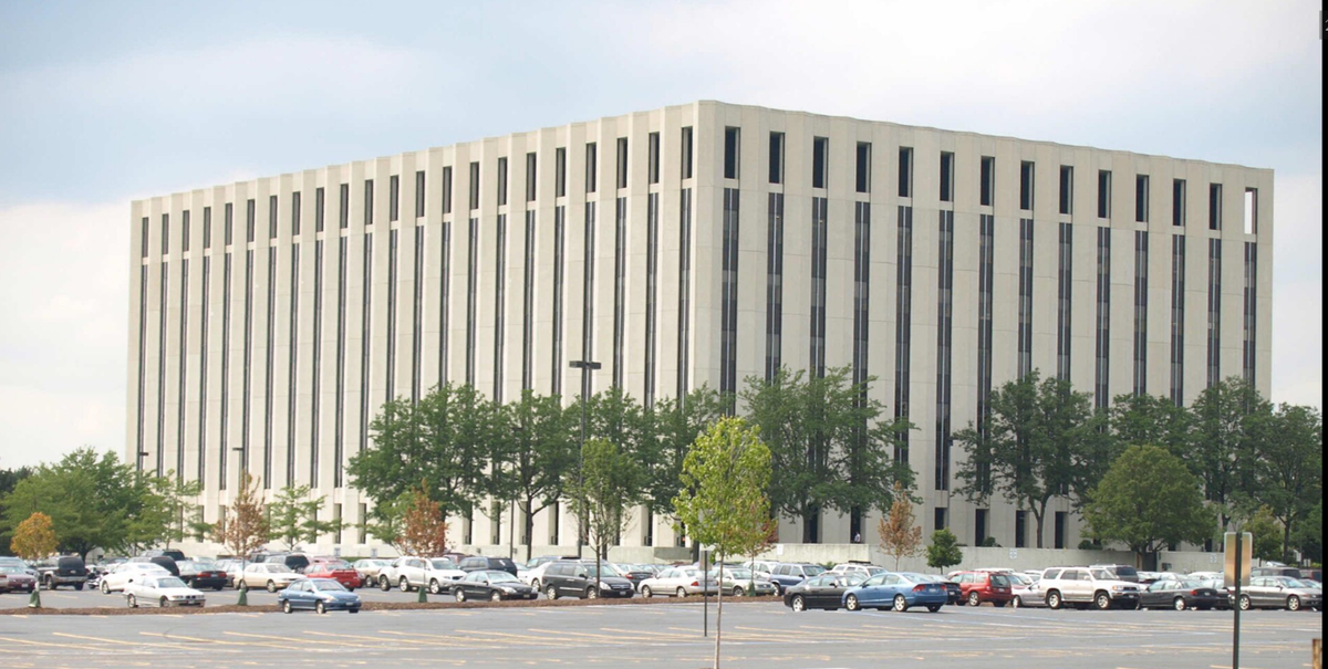 Zenith Electronics, LLC — американская научно-исследовательская компания