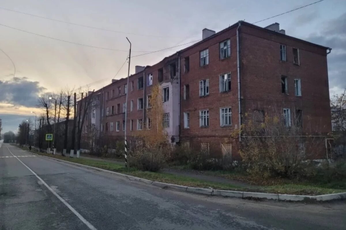    Аварийный дом в Камешково может рухнуть в любой момент