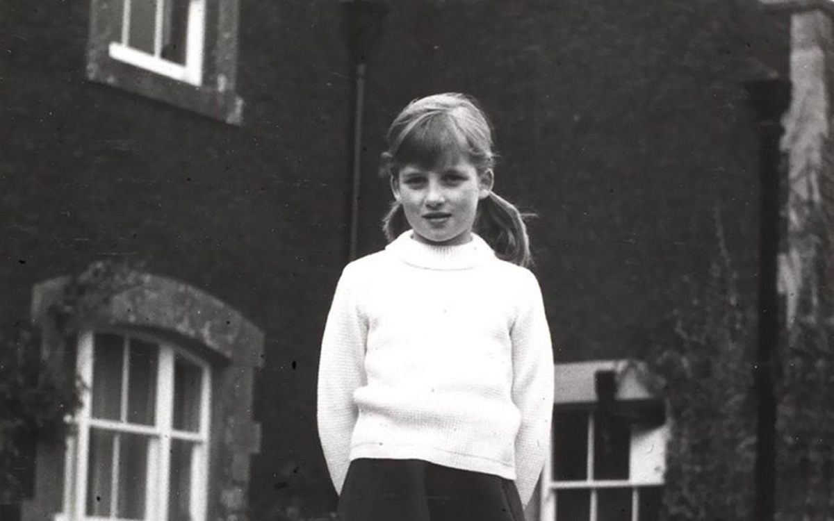 Фото из свободных источников. Диана Спенсер в детстве.
