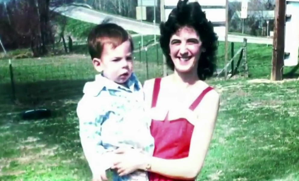 Фотография Руби с сыном