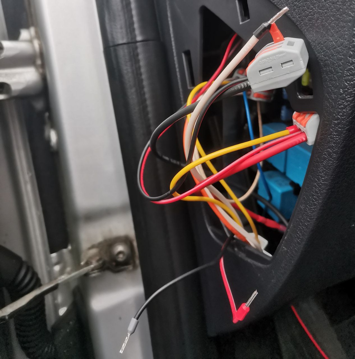 Разветвитель провода прикуривателя