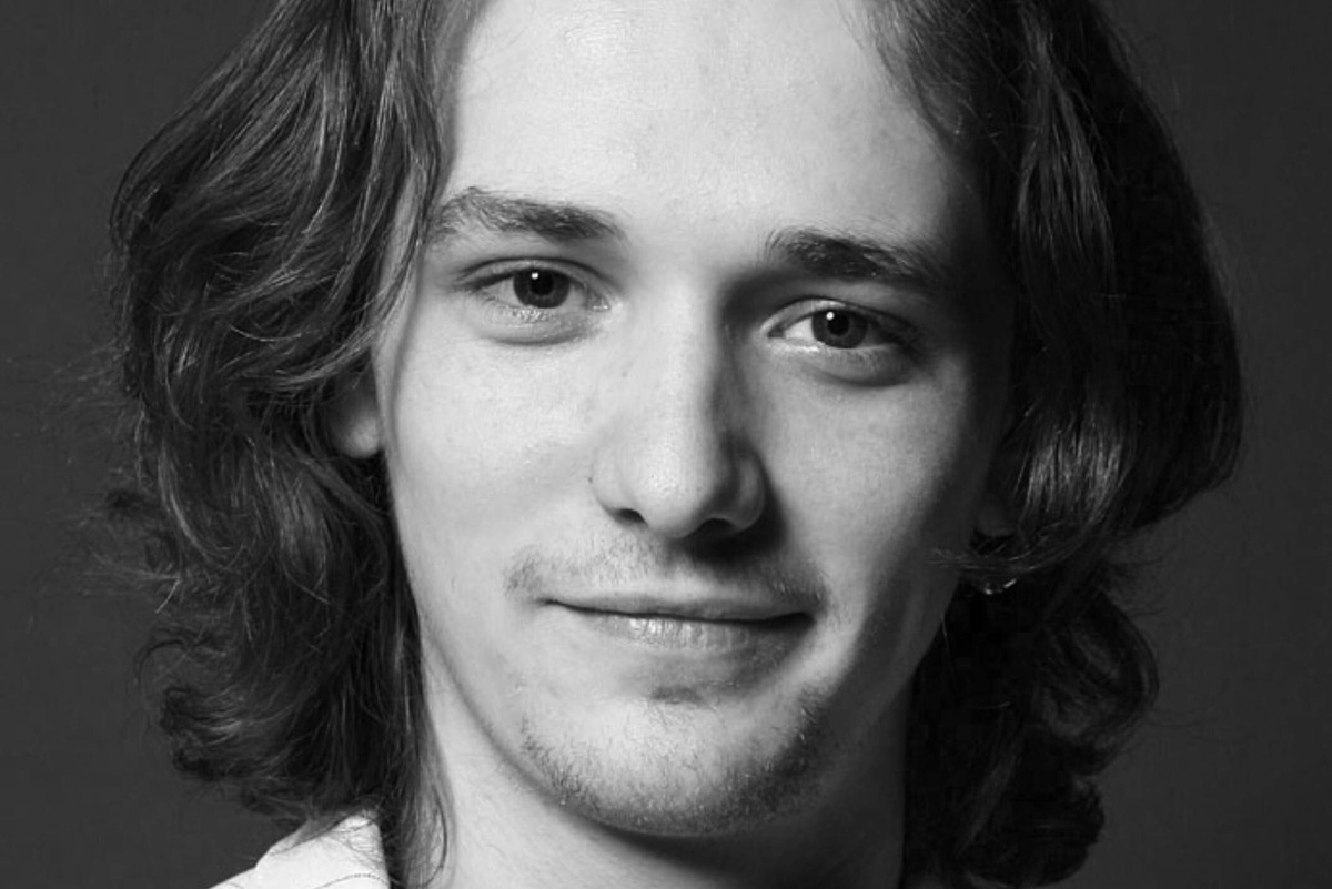     Умер 39-летний актер сериала «Улицы разбитых фонарей» Иван Безбородов