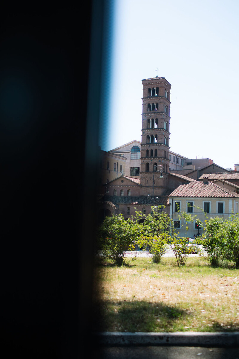 Церковь Санта-Мария-ин-Козмедин, где находятся Уста истины