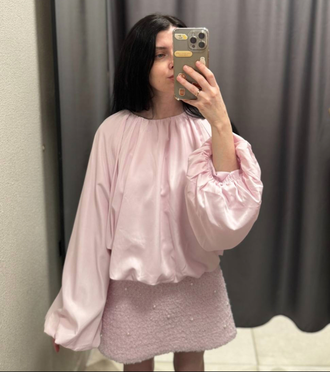 Фото с примерочных ВБ у меня нет, их фиолетовые занавески и освещение не способствуют) 